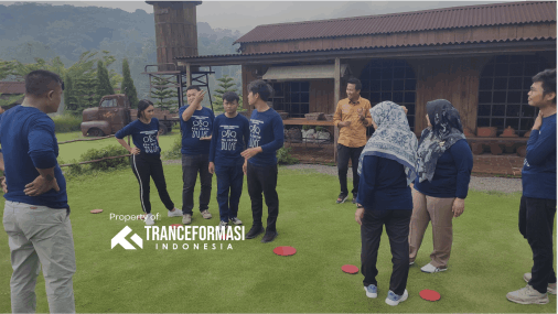 Outbound Trawas